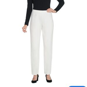 Suzanne Graver women’s size 1X stretch pull on ankle pants‎ cream color